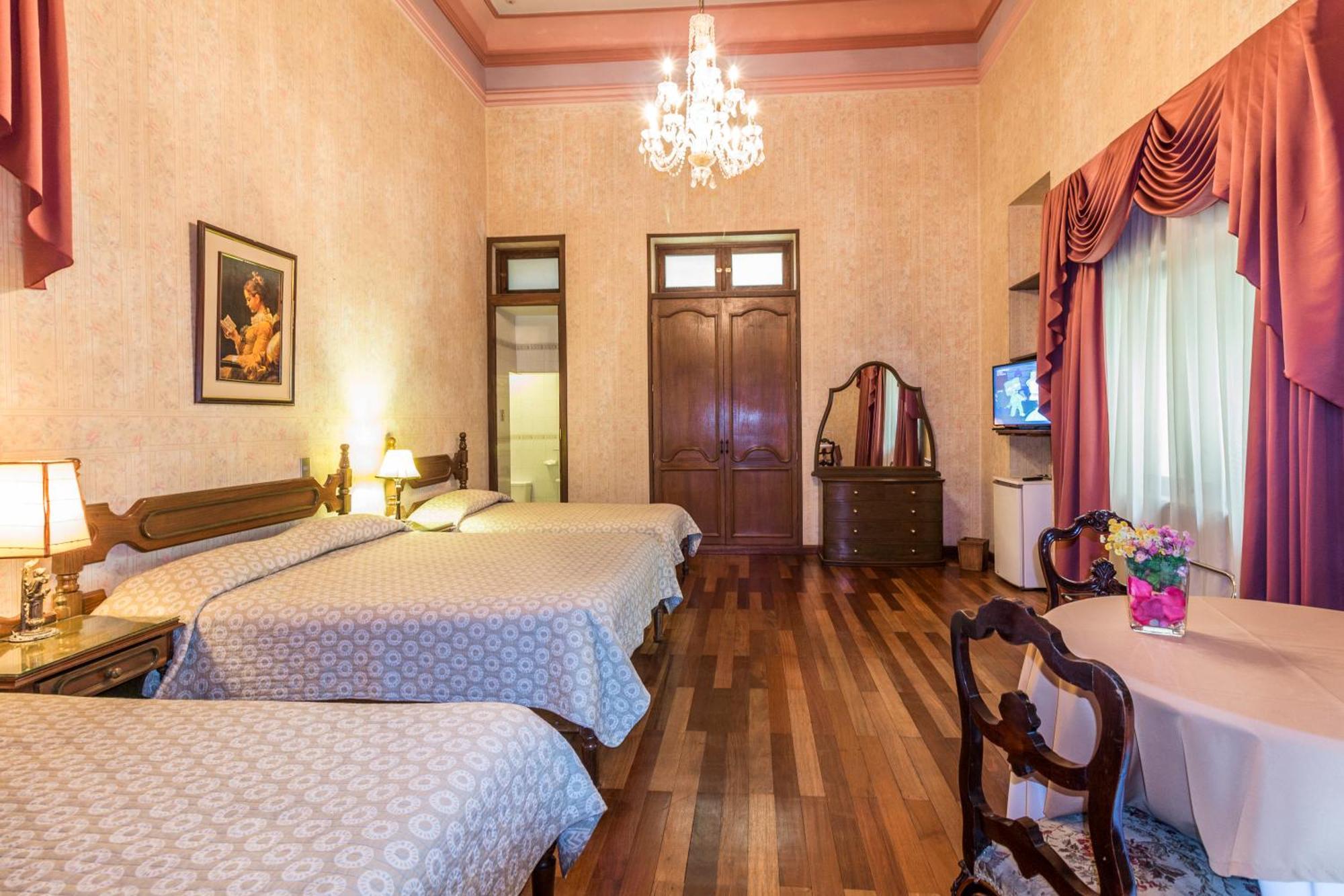 Capital Plaza Hotel Sucre Zewnętrze zdjęcie