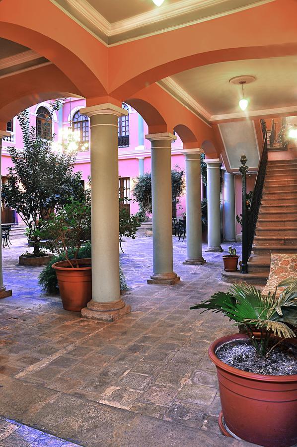 Capital Plaza Hotel Sucre Zewnętrze zdjęcie