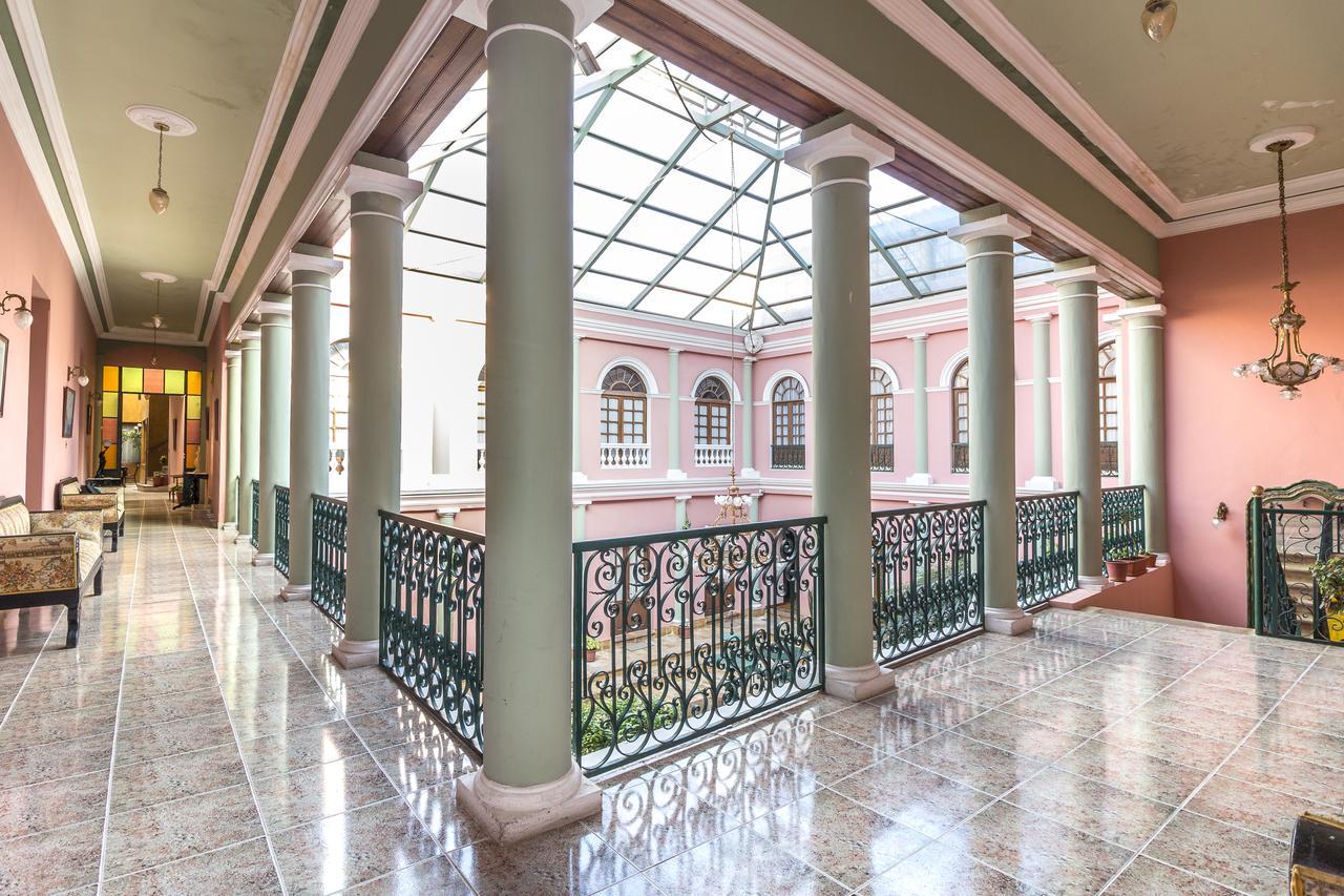 Capital Plaza Hotel Sucre Zewnętrze zdjęcie