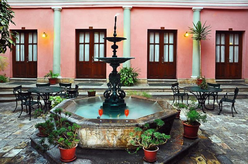 Capital Plaza Hotel Sucre Zewnętrze zdjęcie